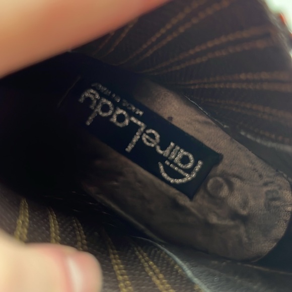 Vintage Faire Lady! Browny-auburn snakeskin ankle boots. Made in italy. - Picture 7 of 7